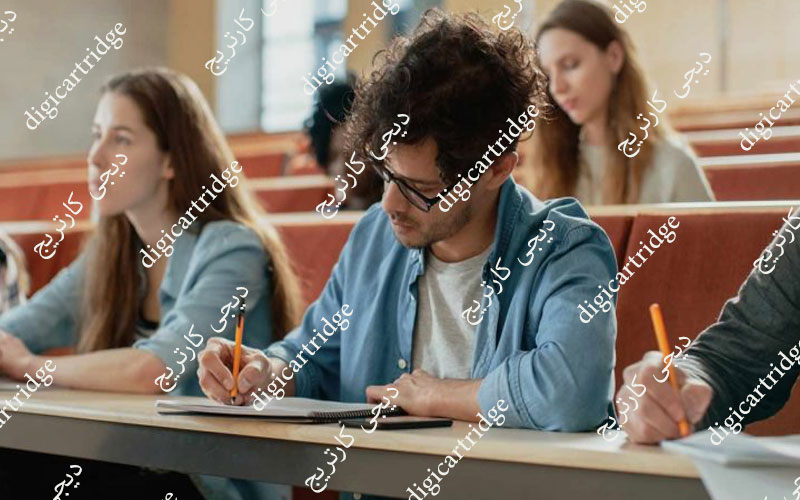 چرا باید جزوه های تان را با دست بنویسید