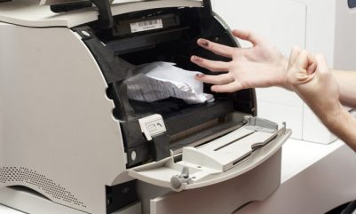 بررسی رایج ترین دلایل گیر کردن کاغذ در پرینتر و راه حل آن