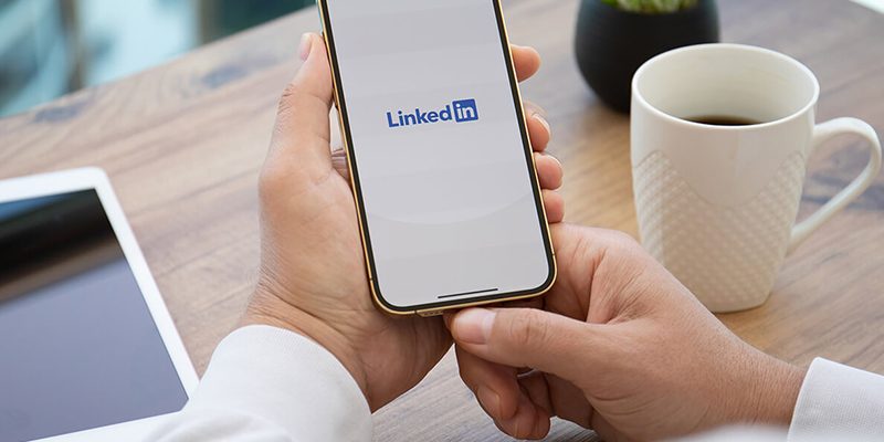 هر آنچه باید درباره لینکدین پریمیوم بدانید